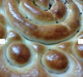 کلوچه فومن: دلچسبترین شیرینی شمالی این مجصول پخت روز ارائه میگردد