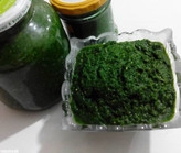 دلال محلی نوعی چاشنی معطر و خوشطعم است